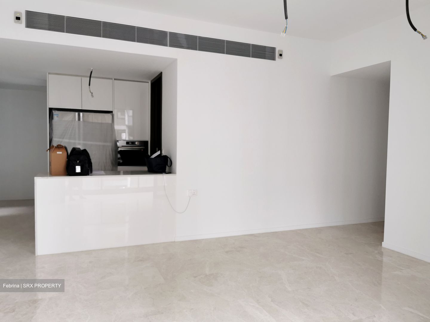 Amber 45 (D15), Apartment #538157381